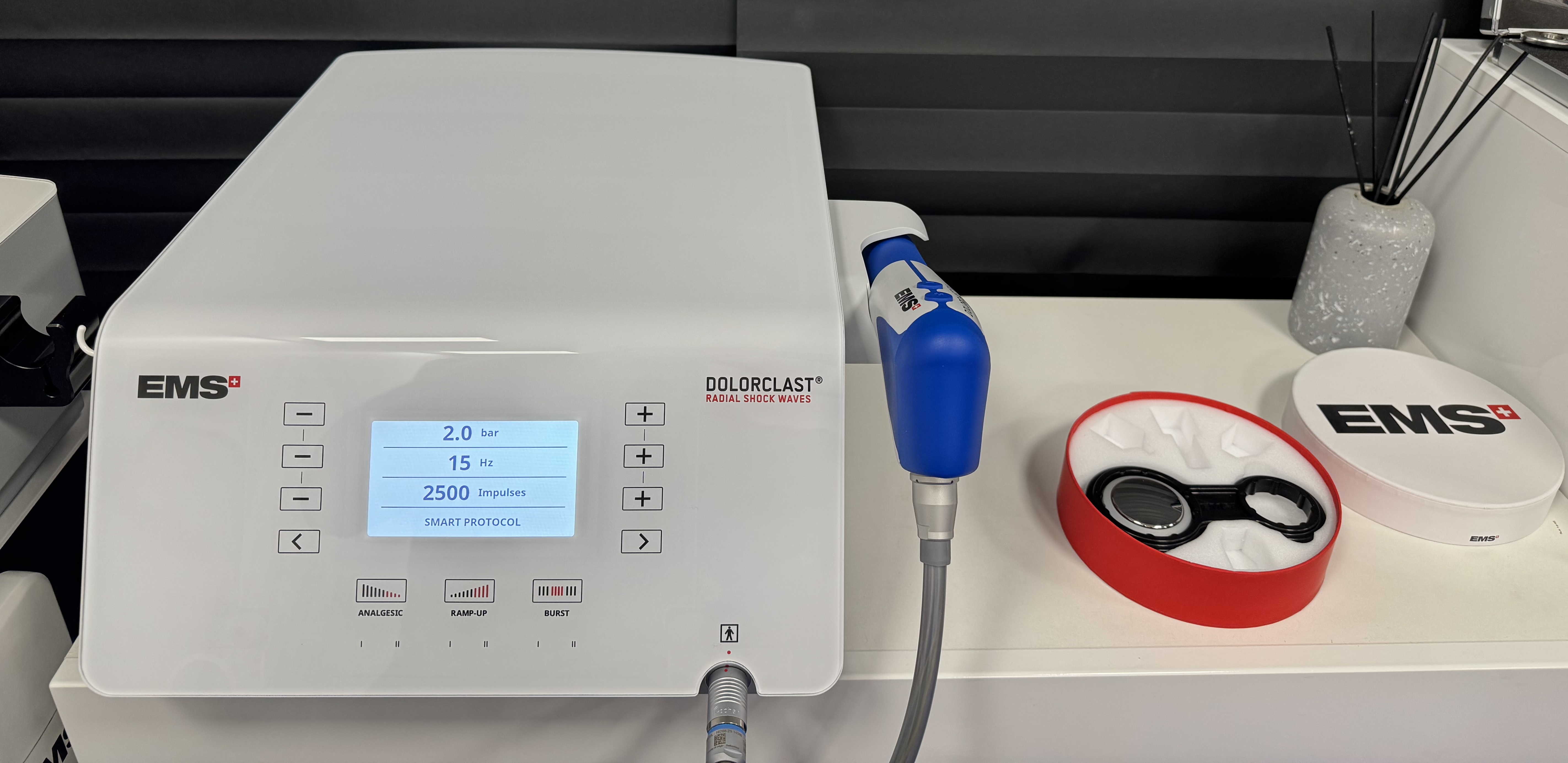 Radial Shockwaves Physiotherapy Machine